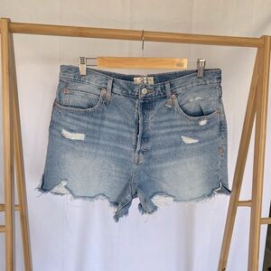 We the Free Free People distressed button fly denim shorts size 31
